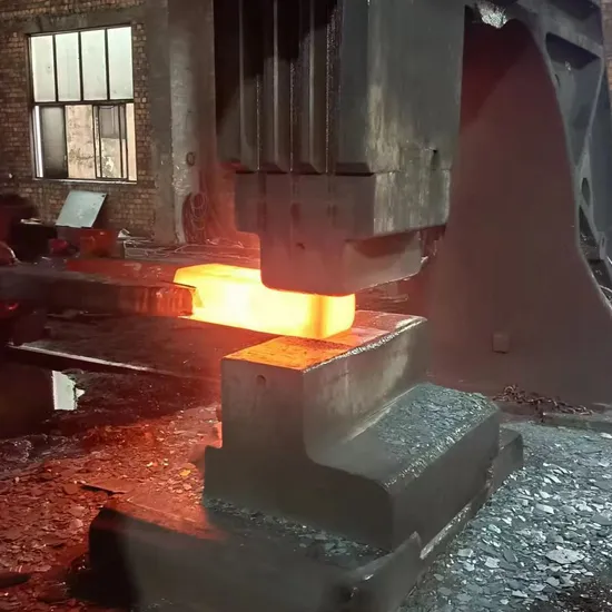 Forge and Fittings of Titanium Alloy Rings, Sleeves, Bar, Discs, Flanges, Fittings, and Pipe 